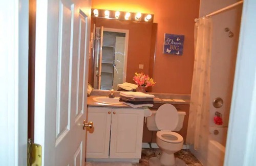 West Newton - Highway 10 House | Adorable spacious 1 bdrm suite