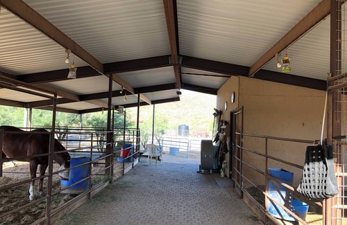 Cave Creek Cottage | Adorable Western Casita on 5 acres