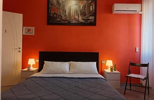 Ciampino House | Adriatic Room 50 m dalla stazione Ferroviaria di Ciampino e dalla navetta aeroportuale