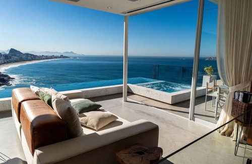 Vidigal House | ADV006 Charming penthouse with sea view in Vidigal