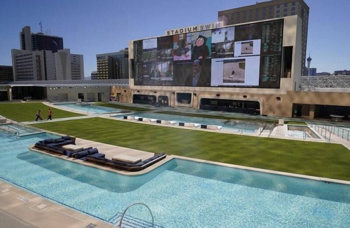 Downtown Las Vegas Hotel | Adventure Awaits! Pools, Casino, Minutes to Attractions
