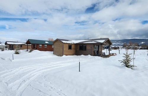 Victor Cabin | Adventure on Aspen ID