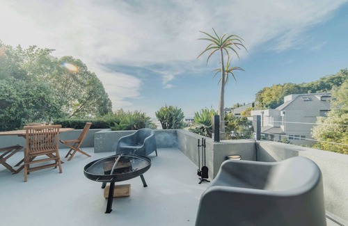Mount Pleasant Apartment | Adventure & Relaxation Cozy 3BR Stay with Games & Scenic Views