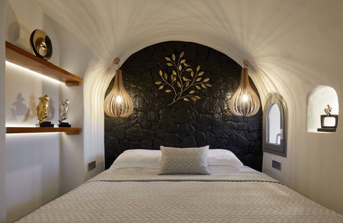 Exo Gonia Hotel | Aecon Suites