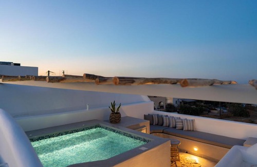 Monolithos Villa | Aegean Diamonds Luxury Suites