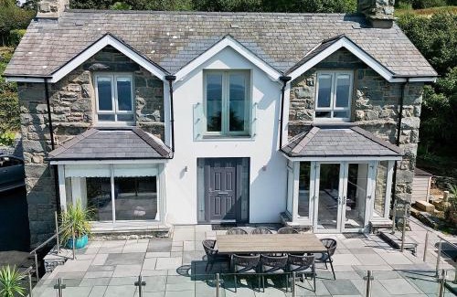 Harlech House | Aelfor