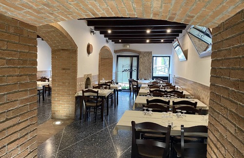Giusvalla House | Affittacamere Cavallo Bianco