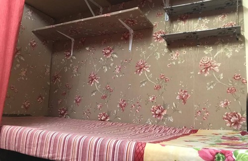 Dubai Villa | Affordable Ladies Bedspace Dormitory in center of Dubai