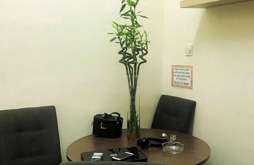 Dubai Villa | Affordable Ladies Bedspace Dormitory in center of Dubai