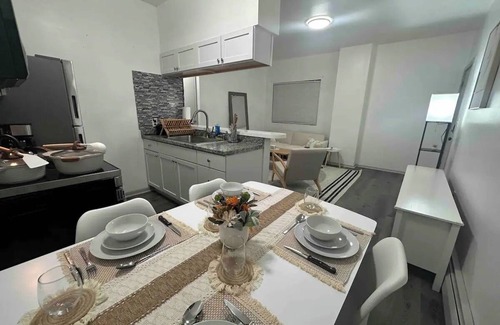 Rotterdam Apartment | Affordable Stay in Schenectady-A1
