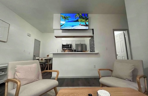 Rotterdam Apartment | Affordable Stay in Schenectady-A1