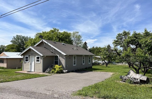 Polson House | Affordable vacation home near Flathead Lake