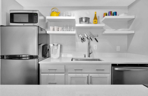 Navarre Beach Condo | After a sun soaked day on Navarre Beach, come back to relax at Sun Cottage!