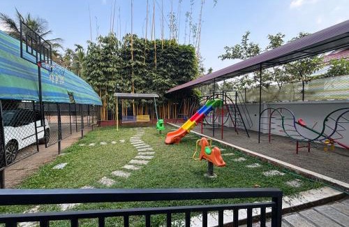 Sulthan Bathery House | Agasthya Private Pool & Park villa