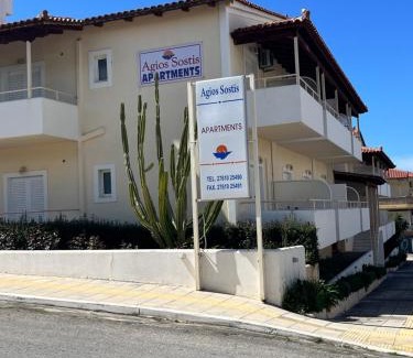Kiparissia Apartment | Agios Sostis