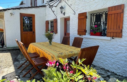 Conches-sur-Gondoire House | Agréable Maison de Campagne Proche Disney