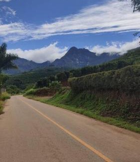 Dores do Rio Preto House | Agradável Casa de Campo, recém construída.