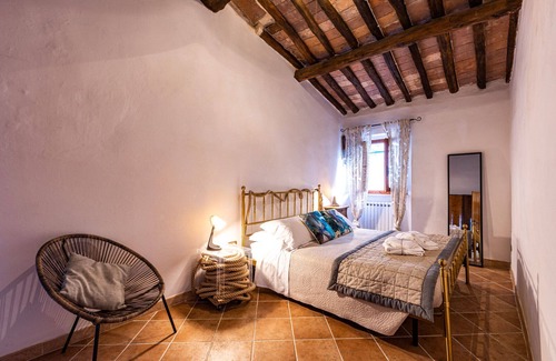 Chianni Other | Agri apartment La Terrazza - La Ripadoro with Jacuzzi