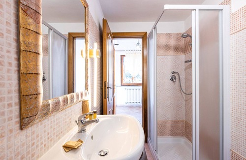 Chianni Other | Agri apartment La Terrazza - La Ripadoro with Jacuzzi