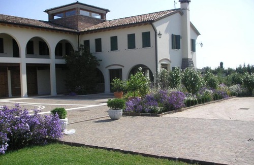 Trevignano Bed & Breakfast | Agriturismo Due Torri