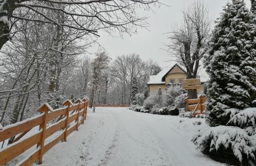 Iwonicz-Zdroj House | Agroturystyka Iwańcze Pole