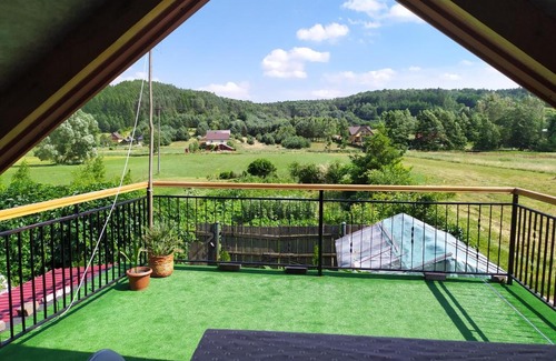 Adamow House | Agroturystyka Jacnia