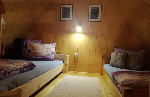 Ciche Ski Chalet | Agroturystyka u Jagodow Domek Goralski