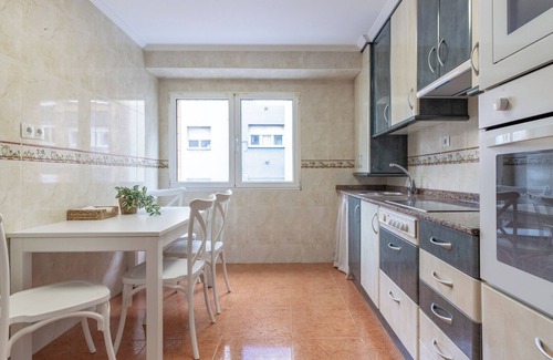 Distrito Oeste Apartment | AH El Rincón de la Calzada. VUT-5778-AS