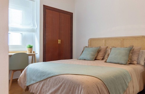 Distrito Oeste Apartment | AH El Rincón de la Calzada. VUT-5778-AS