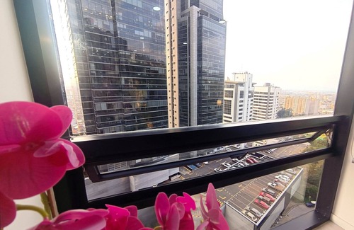 Usaquen House | AH/Loft with Alexa, Parking, Coworking, Usaquén