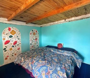 Manali House | Ahorastays Sethan