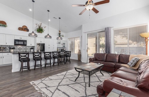 Mountain Park Ranch House | Ahwatukee Veteran owned 4bed 2bath Dog Friendly home with heated pool and spa