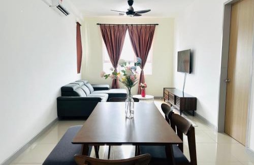 Kampung Tanjung Kapur Apartment | Aiko Homestay Ladang Tanjung, Kuala Terengganu with POOL