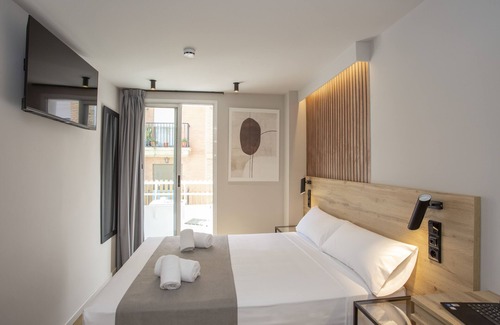 Burjasot Hotel | Aila II Hotel Boutique