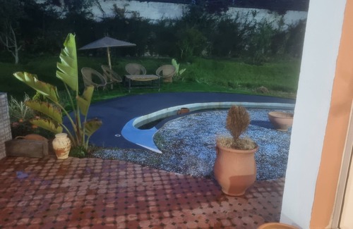 Saadla Villa | Air-conditioned family accommodation garden with private pool