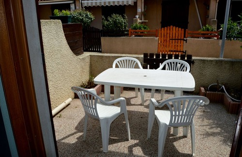 Port Leucate House | AIR-CONDITIONED MAISONNETTE - CLOSE TO PORT AND SHOPS