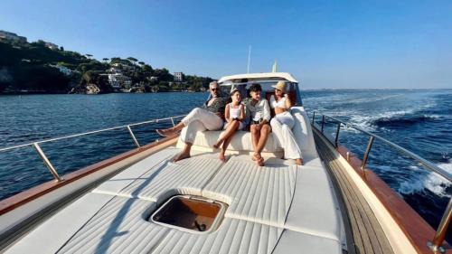 Salerno Boat Rental | AIR OF SEA ON BOAT