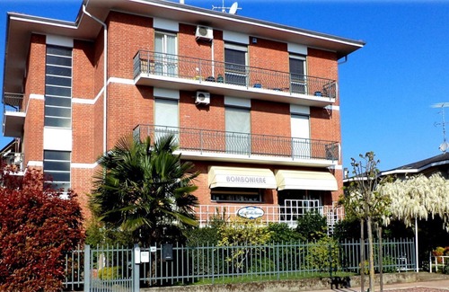 Biandrate Apartment | AIR - WHOLE APARTMENT 4 GUESTS