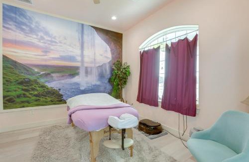New Waverly Apartment | Aircraft Tours! Fly-In Hangar Apt in New Waverly