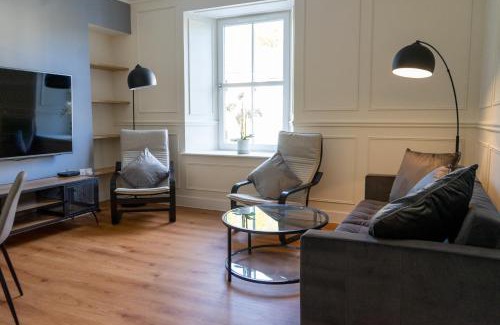 Oban Apartment | Airds Apartments
