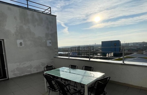 Otopeni Apartment | Airport Retreat with Terrace #2