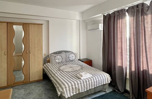 Otopeni Apartment | Airport Retreat with Terrace #2