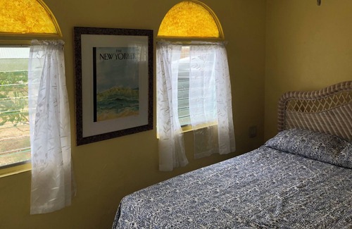 Estate Southgate Apartment | Airy Carribean Big 2 Bedroom