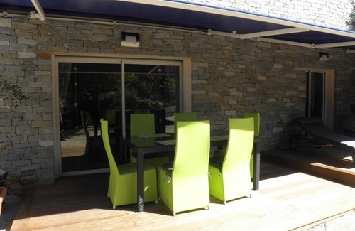 Alata Apartment | Ajaccio Rental apartment in villa 2 to 4 Pers Swimming pool Parking
