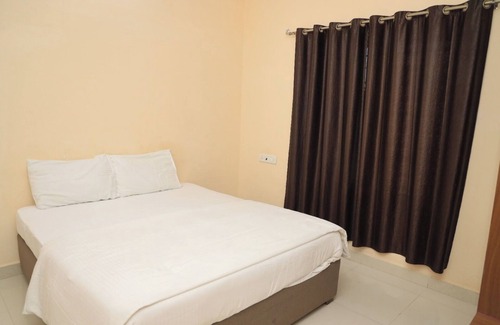 Vellore Hotel | AK Vellore Stays
