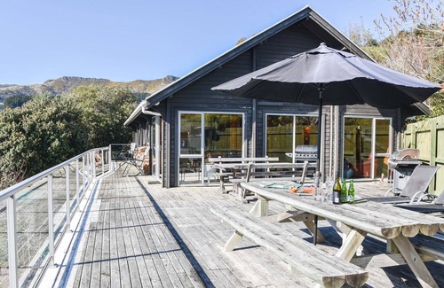 Akaroa House | Akaroa Escape - Akaroa Holiday Home