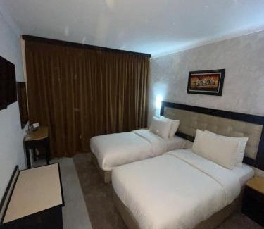 Oujda Hotel | Al Akhawayn