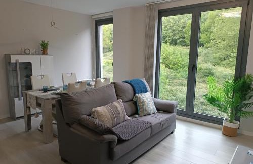 Las Campas y San Claudio Apartment | ¡Al lado de la Clínica Oftalmológica Vega!