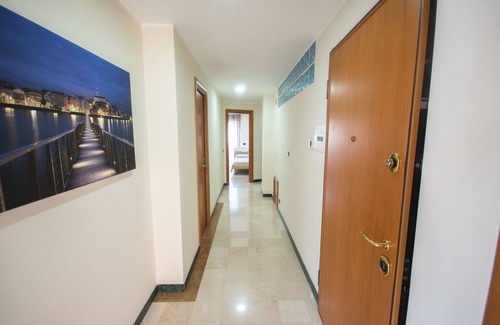Lesina House | Al Vecchio Fontanile B&B - Premium room with lake view