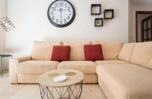 Ensanche Centro Apartment | Alameda de Colón Relax & Quiet Business & Family